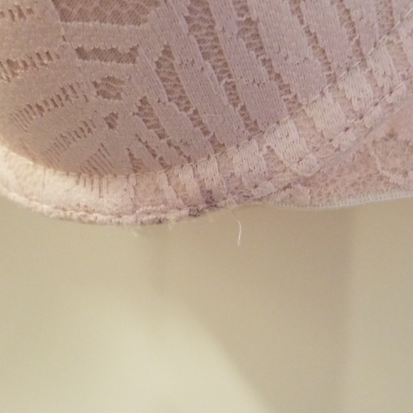 Pink bra - Picture 5 of 5